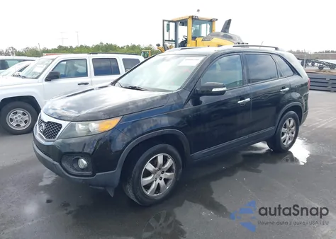 2013 Kia Sorento Lx z USA, uszkodzony, nr VIN 5XYKT3A64DG399385